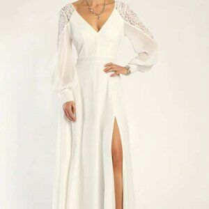 Lulu's  Women's Size Small  White Long Sleeve Lace  Weddng Evening Dress NWT